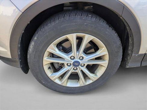 Used 2019 Ford Escape SE AWD/4WD image 10