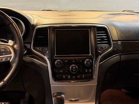 Used 2016 Jeep Grand Cherokee High Altitude RWD image 24