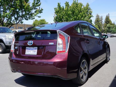 Used 2013 Toyota Prius Persona Series FWD image 11
