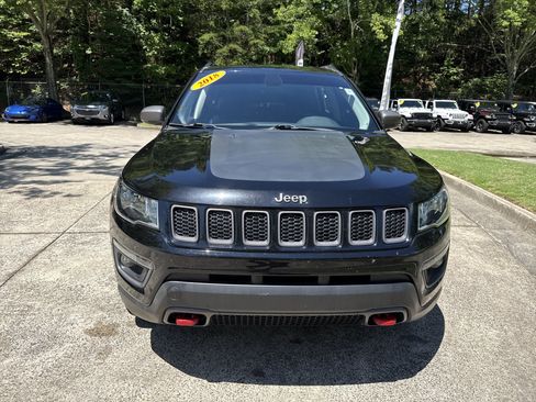 Used 2018 Jeep Compass Trailhawk w/ Leather Interior Group AWD/4WD image 2