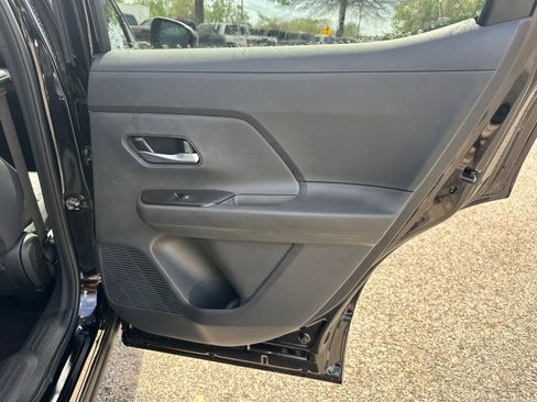 New 2026 Nissan Kicks SV w/ SV Premium Package FWD image 14