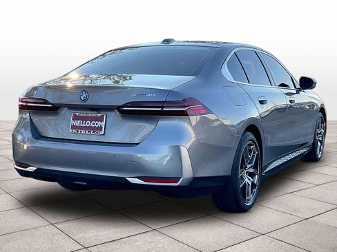 Certified 2026 BMW i5 eDrive40 w/ Premium Package RWD image 13