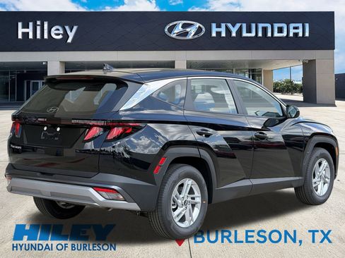 Certified 2026 Hyundai Tucson SE FWD image 4