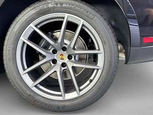 New 2026 Porsche Macan Turbo AWD/4WD image 25