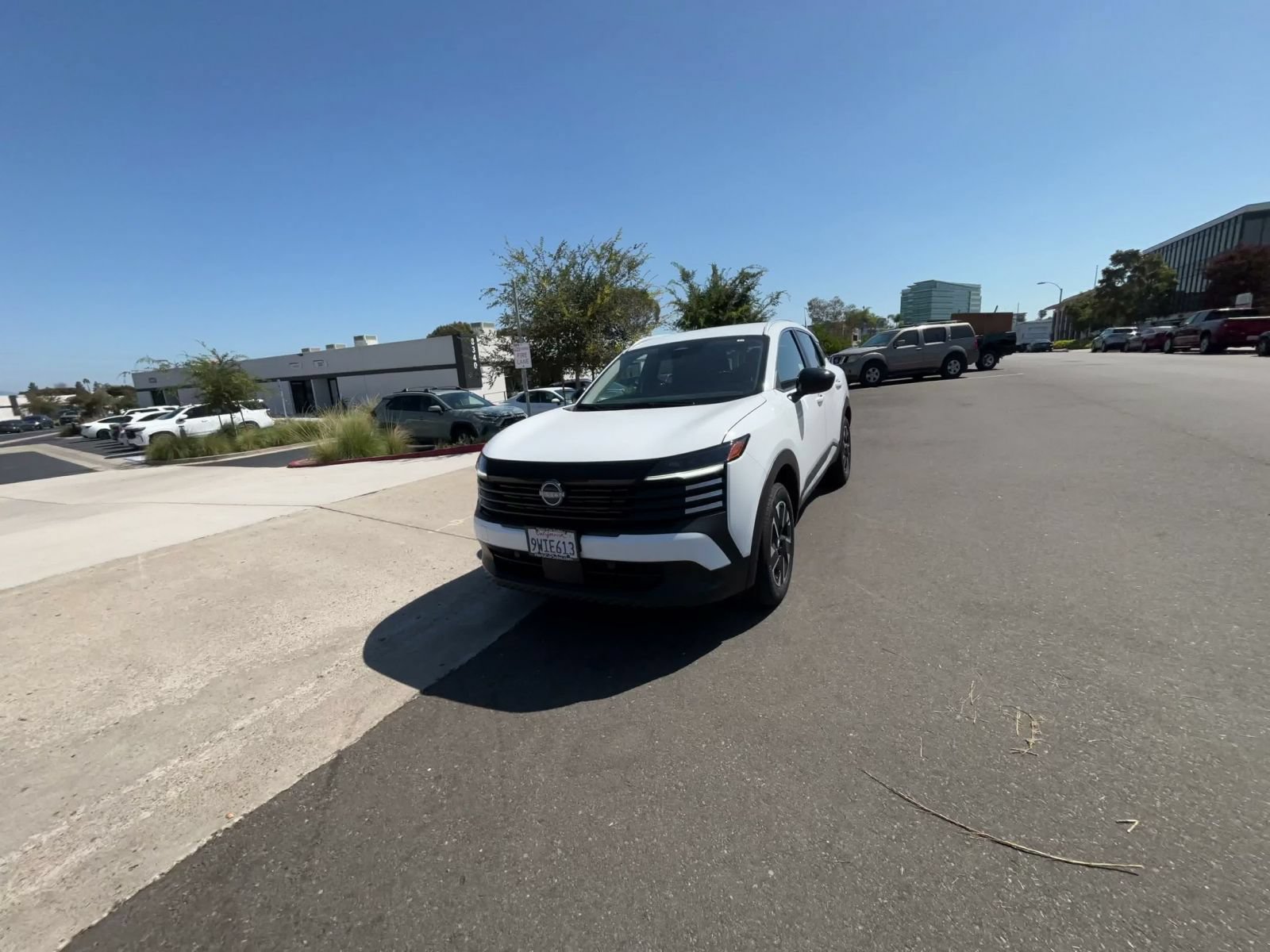 Used 2026 Nissan Kicks SV w/ Cold Weather Package AWD/4WD image 8
