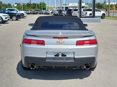 Used 2015 Chevrolet Camaro LT RWD image 5