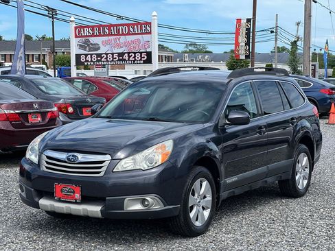 Used 2011 Subaru Outback 2.5i Limited w/ PWR Moonroof Pkg AWD/4WD image 3