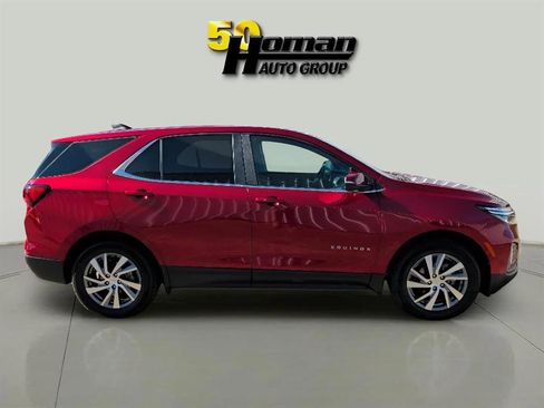 Used 2023 Chevrolet Equinox LT image 6