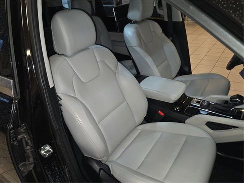 Used 2022 Kia Telluride S image 24
