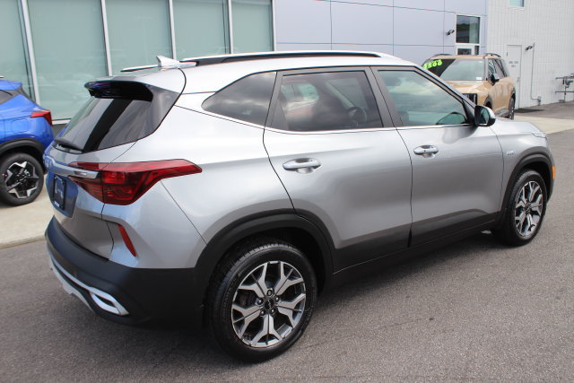 Used 2022 Kia Seltos EX AWD/4WD image 30