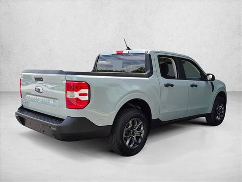 Used 2024 Ford Maverick XLT FWD image 5