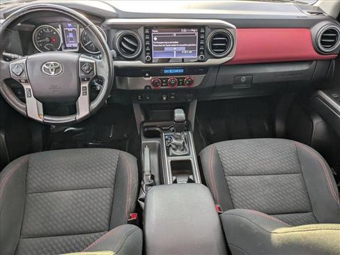 Used 2022 Toyota Tacoma SR5 image 15