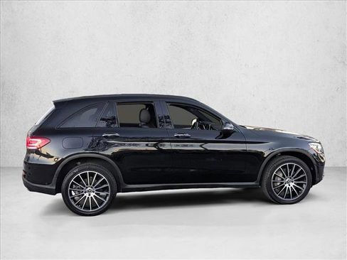 Used 2022 Mercedes-Benz GLC 300 4MATIC image 4