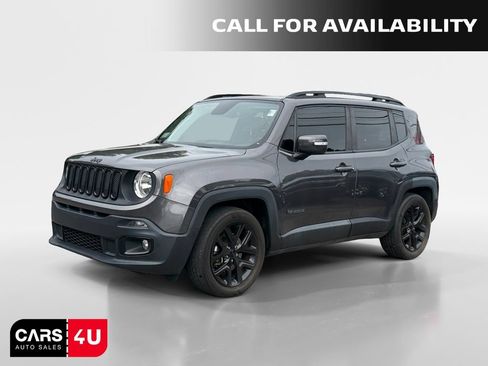 Used 2018 Jeep Renegade Altitude w/ Popular Equipment Group FWD image 3