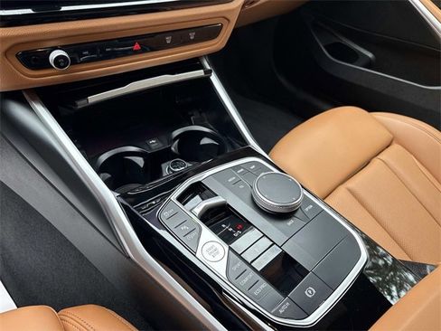 Used 2023 BMW 330i xDrive Sedan w/ Premium Package image 19