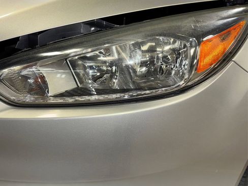 Used 2016 Ford Focus SE w/ Reverse Sensing Package image 20