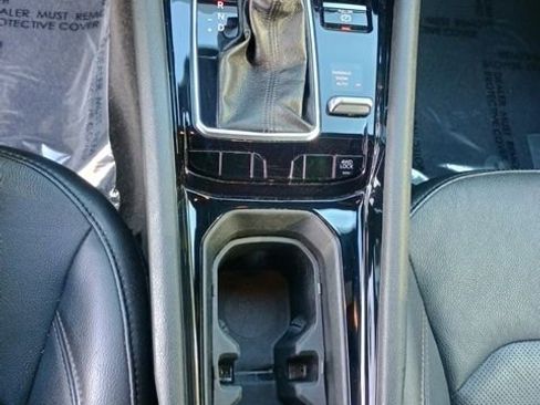 Used 2023 Jeep Compass Limited image 29