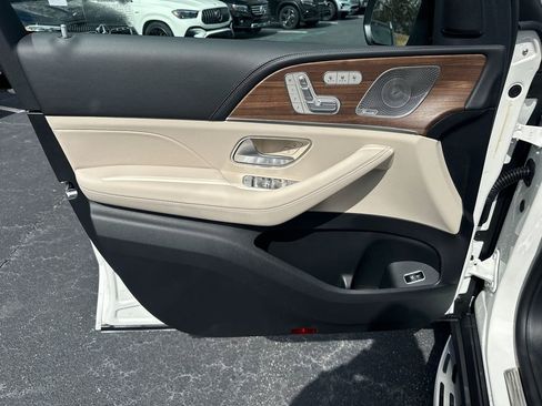 New 2026 Mercedes-Benz GLE 450 GLE 450 image 10