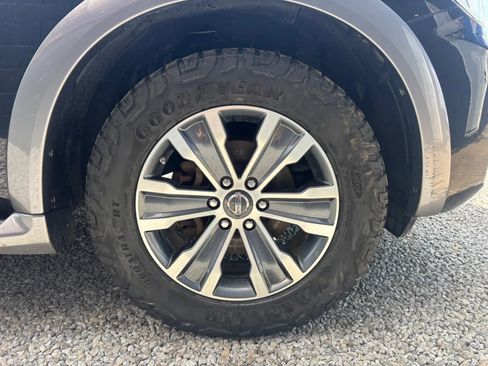 Used 2019 Nissan Armada SL w/ Premium Package AWD/4WD image 8