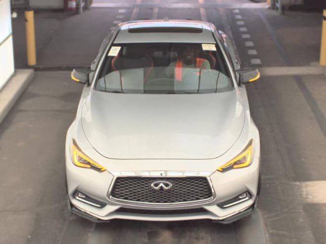 Used 2017 INFINITI Q60 3.0t w/ Premium Plus Package 3.0T RWD image 2
