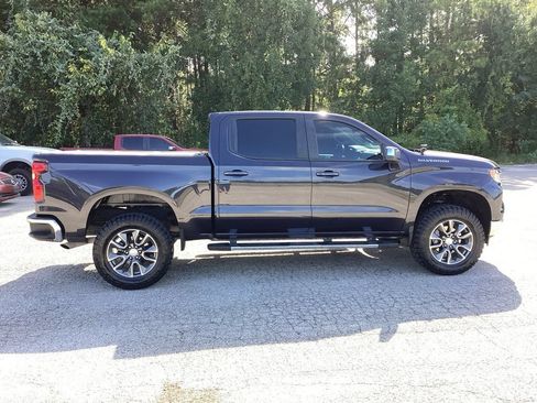 Used 2023 Chevrolet Silverado 1500 LT RWD image 5