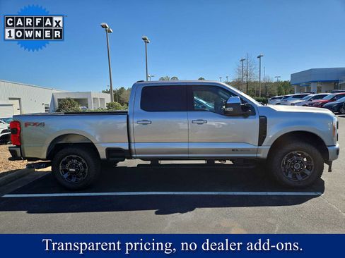 Used 2023 Ford F250 Lariat w/ Sport Appearance Package image 5