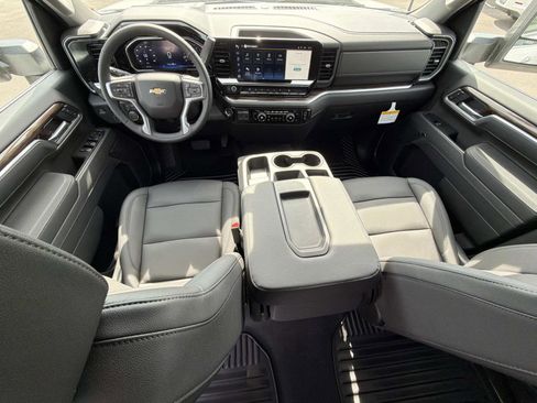 New 2026 Chevrolet Silverado 2500 LT w/ Z71 Chrome Sport Edition AWD/4WD image 2
