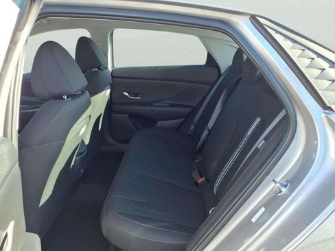 New 2026 Hyundai Elantra Blue image 10