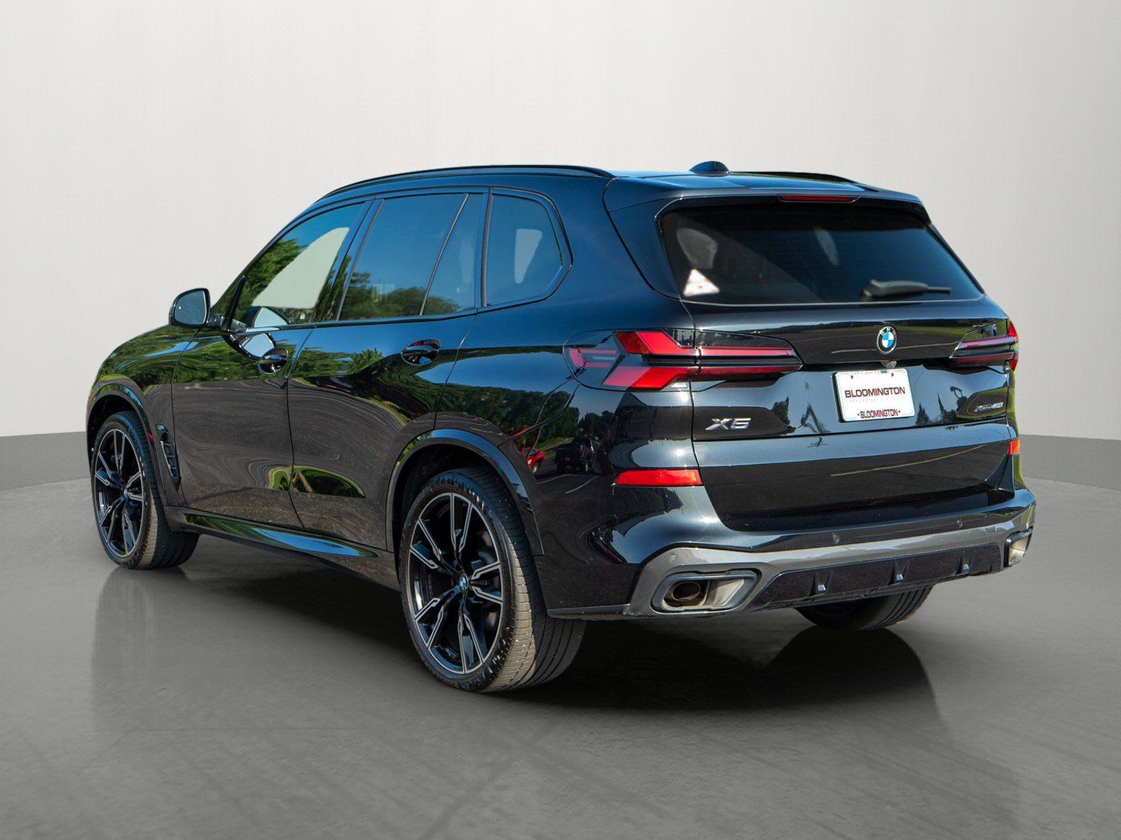 Used 2024 BMW X5 xDrive40i AWD/4WD image 5