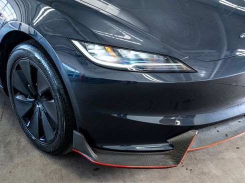 Used 2024 Tesla Model 3 Long Range image 17