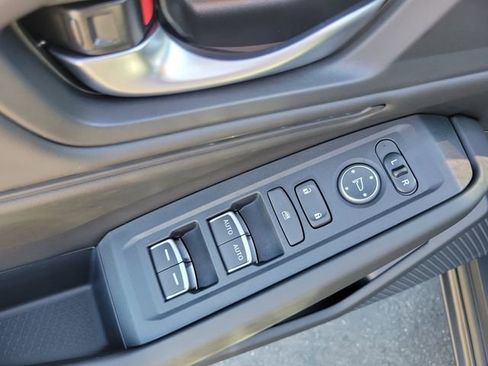 Certified 2025 Honda Accord SE image 20