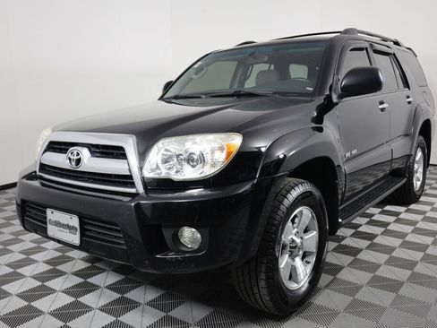 Used 2007 Toyota 4Runner SR5 image 5