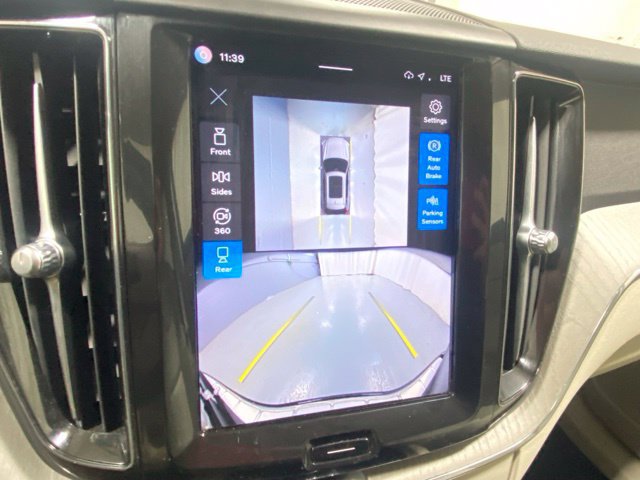 Used 2024 Volvo XC60 B5 Plus w/ Protection Package Premier AWD/4WD image 24