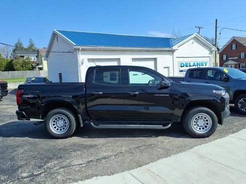 Certified 2023 Chevrolet Colorado W/T w/ Advanced Trailering Package AWD/4WD image 4