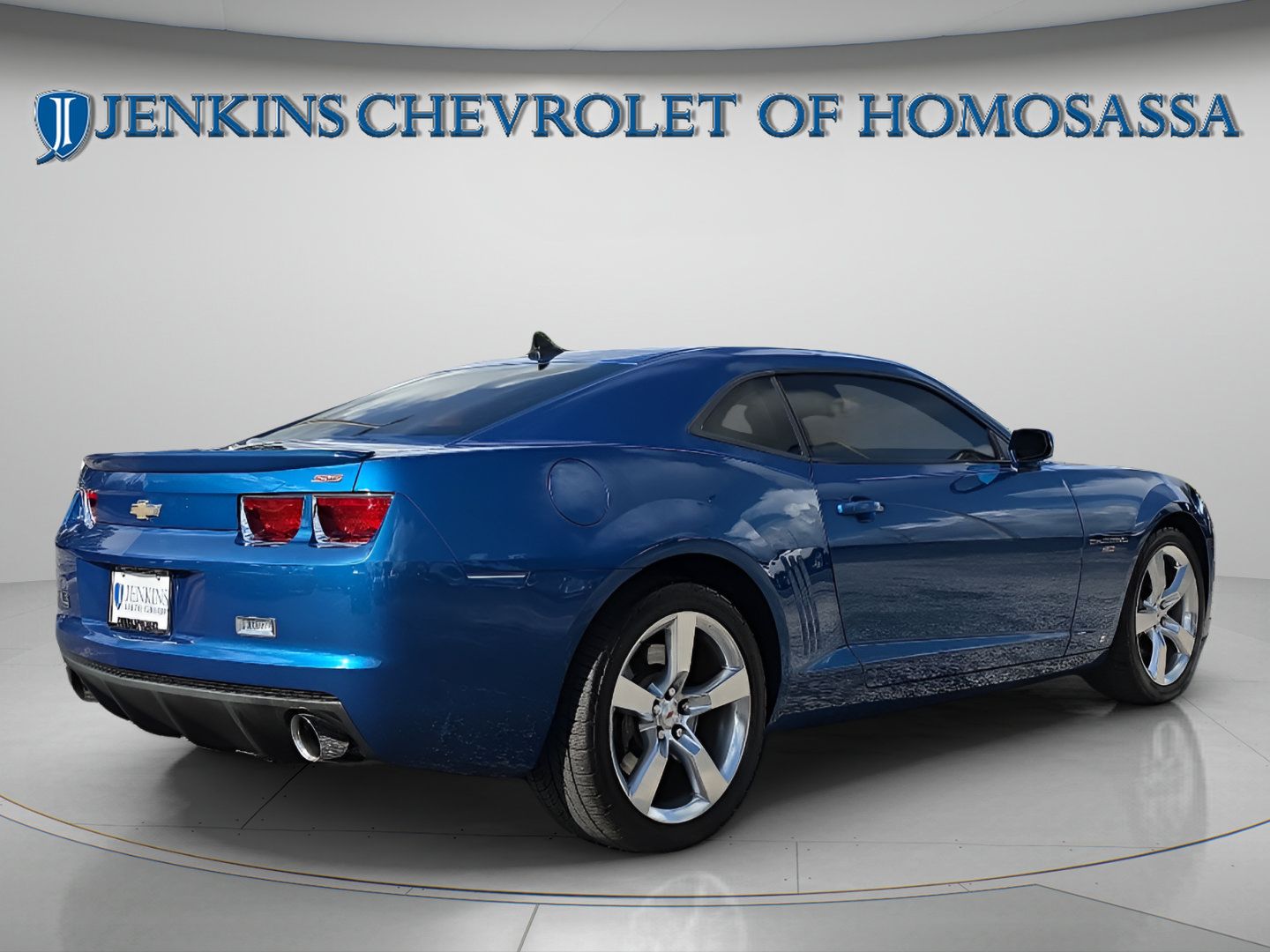 Used 2010 Chevrolet Camaro SS w/ RS Package RWD image 5