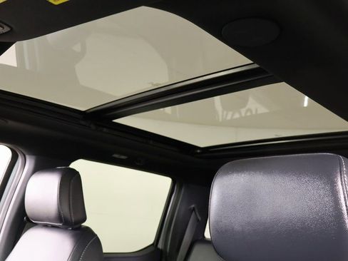 Used 2025 Ford F150 Lariat w/ Equipment Group 502A High image 19