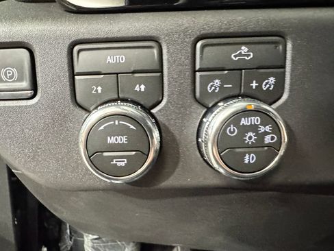 New 2026 GMC Sierra 1500 Elevation AWD/4WD image 20