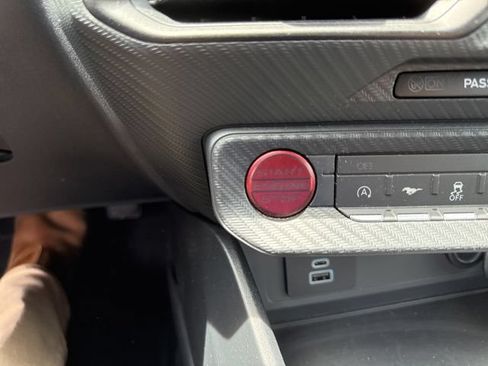 Used 2024 Ford Mustang GT RWD image 31