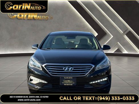 Used 2015 Hyundai Sonata SE FWD image 2