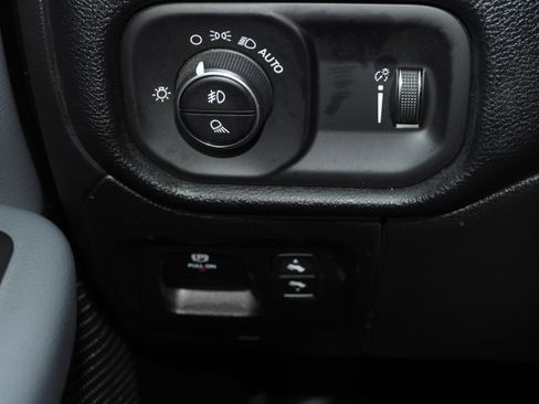 Used 2022 RAM 1500 Big Horn image 27