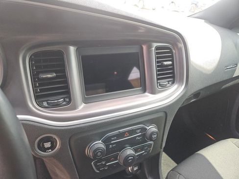 Used 2022 Dodge Charger SXT w/ Blacktop Package image 19