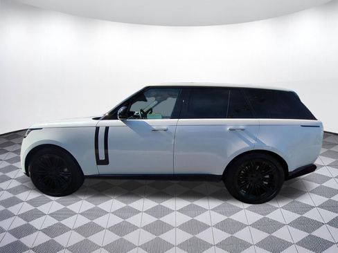 New 2026 Land Rover Range Rover SE AWD/4WD image 2