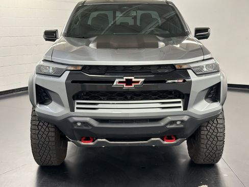 Used 2024 Chevrolet Colorado ZR2 w/ ZR2 Convenience Package III AWD/4WD image 6