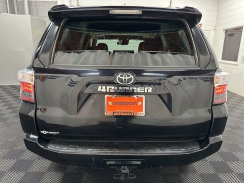 Used 2022 Toyota 4Runner SR5 Premium w/ Moonroof Package image 7