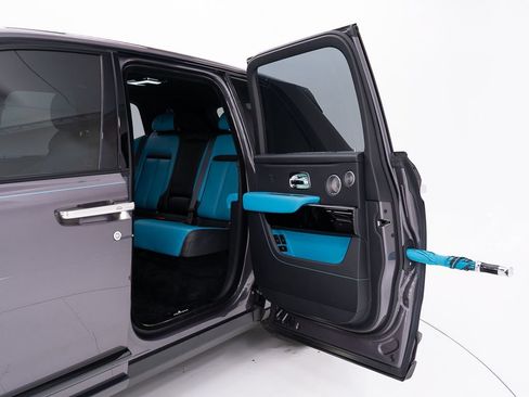 Certified 2024 Rolls-Royce Cullinan w/ Cullinan Package AWD/4WD image 31