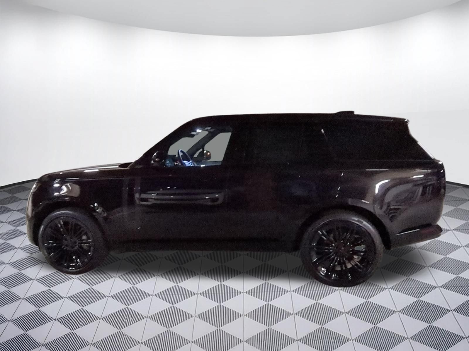 New 2026 Land Rover Range Rover SE AWD/4WD image 2