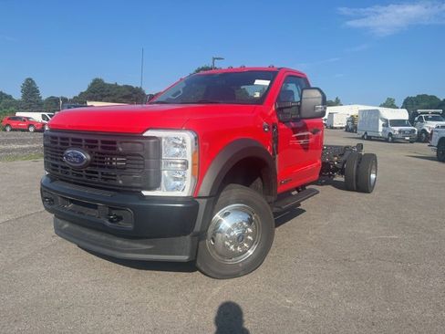 Used 2023 Ford F450 XL image 3