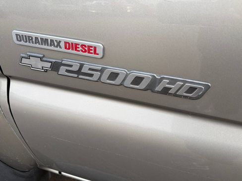Used 2002 Chevrolet Silverado 2500 LT AWD/4WD image 22