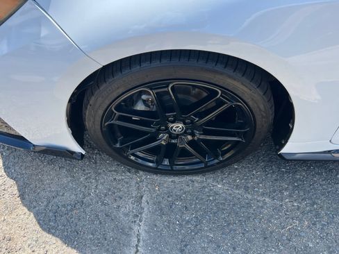 Used 2021 Toyota Corolla SE w/ Protection Package (TMS) FWD image 10