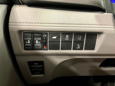 Used 2020 Honda Odyssey EX-L image 37